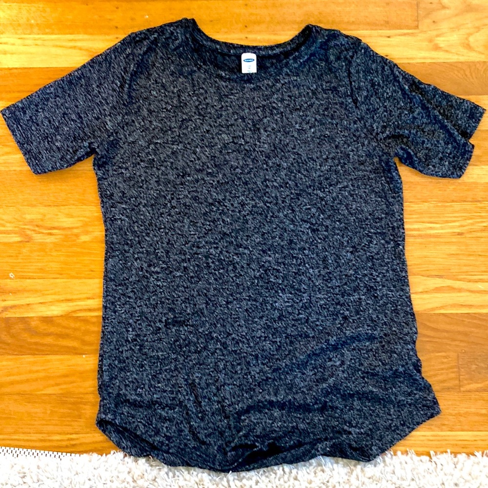 Black t-shirt